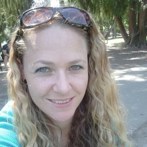 Meet your Posher, Leslie